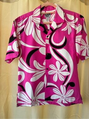 Vintage Paradise Style Hawaiian Tropical Hot Pink Small Shirt, made in Hawaii